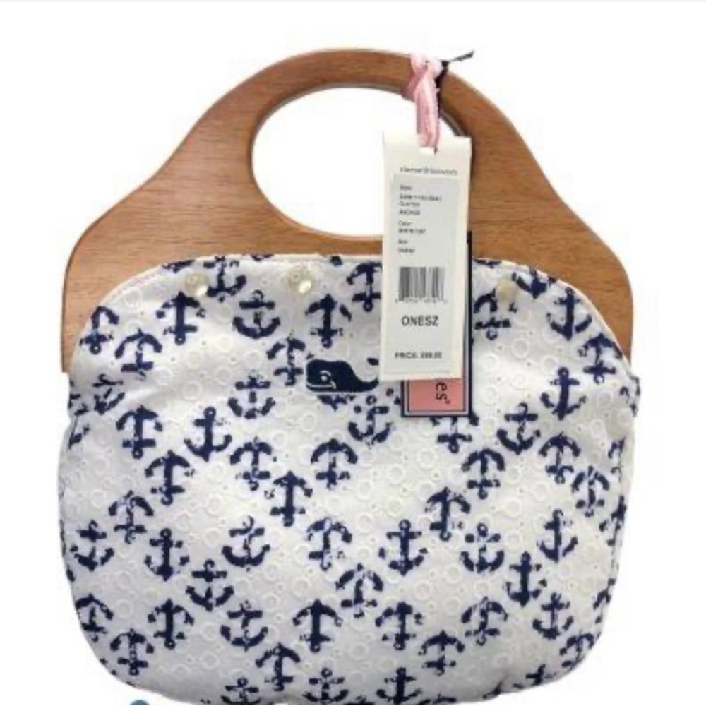 Vineyard vines purse.
